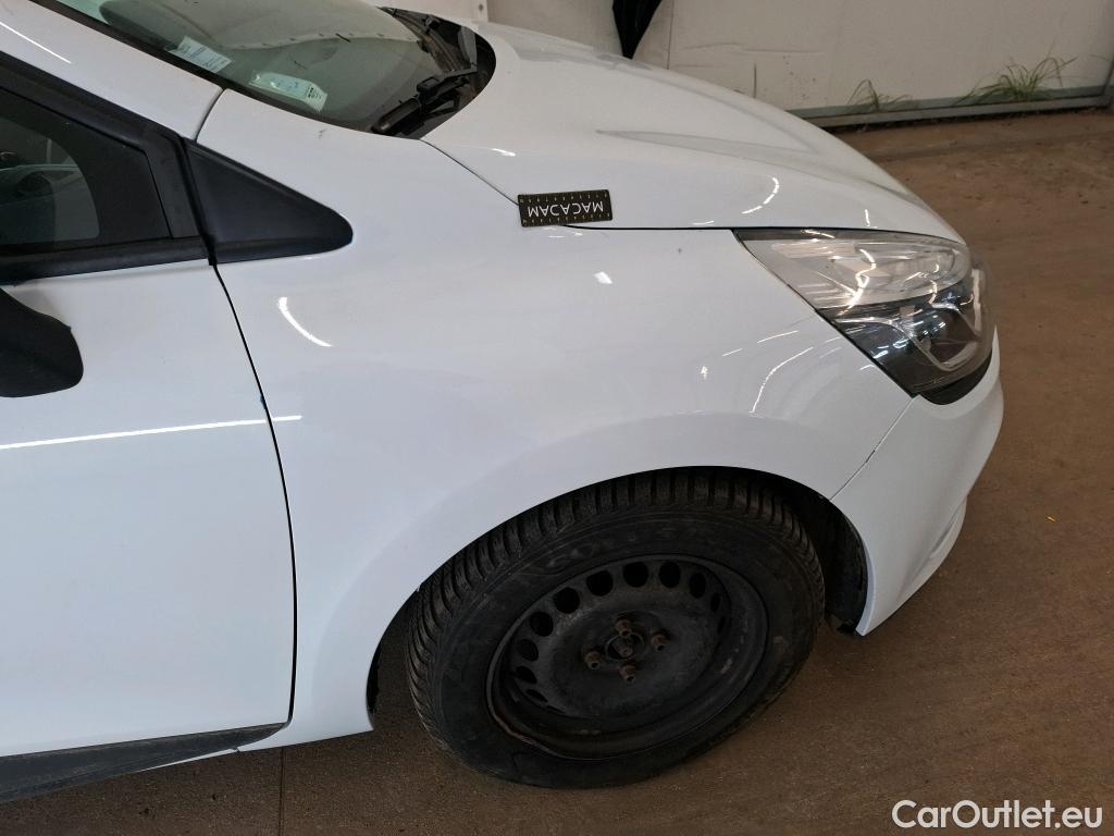  Renault  Clio RENAULT  Société VU 5p Berline Air Medianav dCi 90 - 18 #60