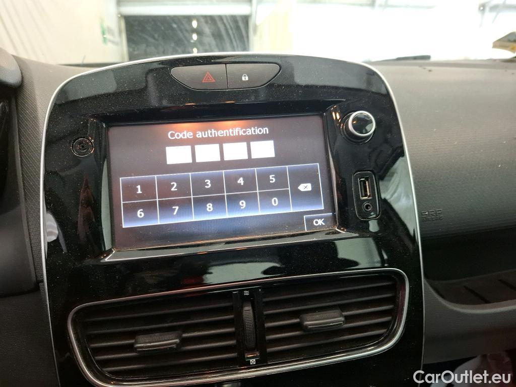  Renault  Clio RENAULT  Société VU 5p Berline Air Medianav dCi 90 - 18 #62