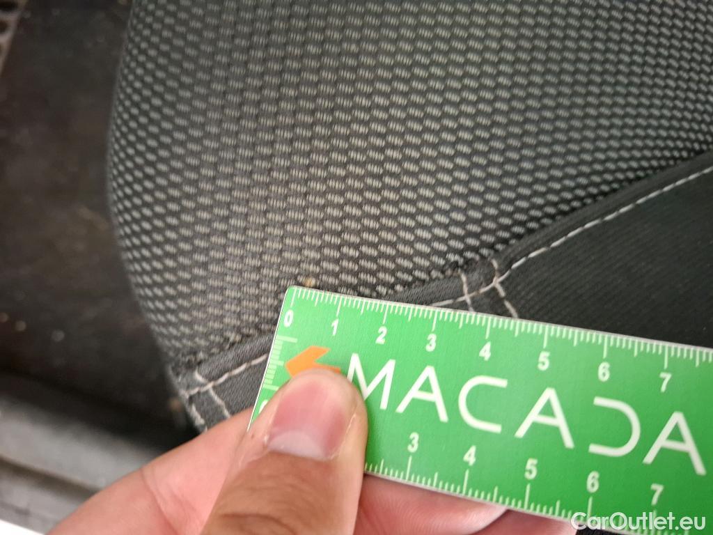  Renault  Clio  IV Air MediaNav 1.5 dCi 75CV BVM5 E6 #19