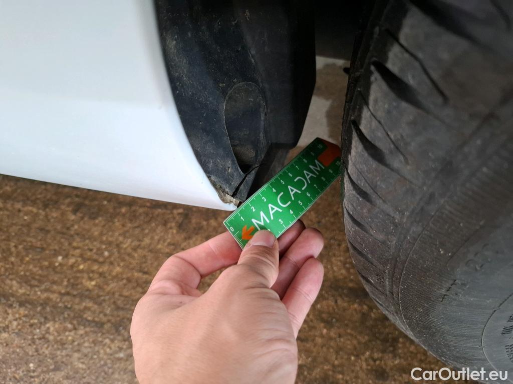  Renault  Clio  IV Air MediaNav 1.5 dCi 75CV BVM5 E6 #26