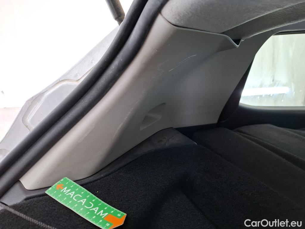  Renault  Clio  IV Air MediaNav 1.5 dCi 75CV BVM5 E6 #27