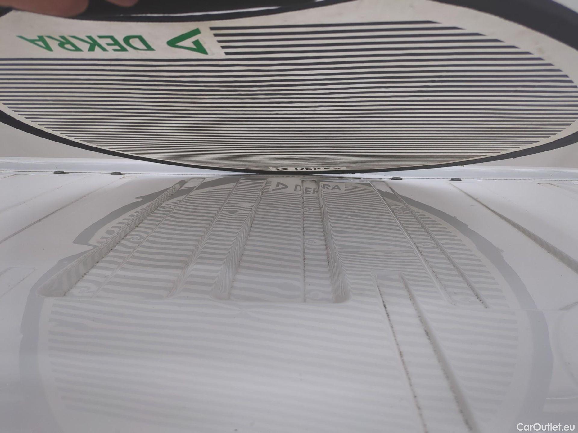  Renault  Trafic RENAULT  / 2021 / 4P / Fourgon tôlé FG GCF L1H1 3T Blue dCi 130 #28