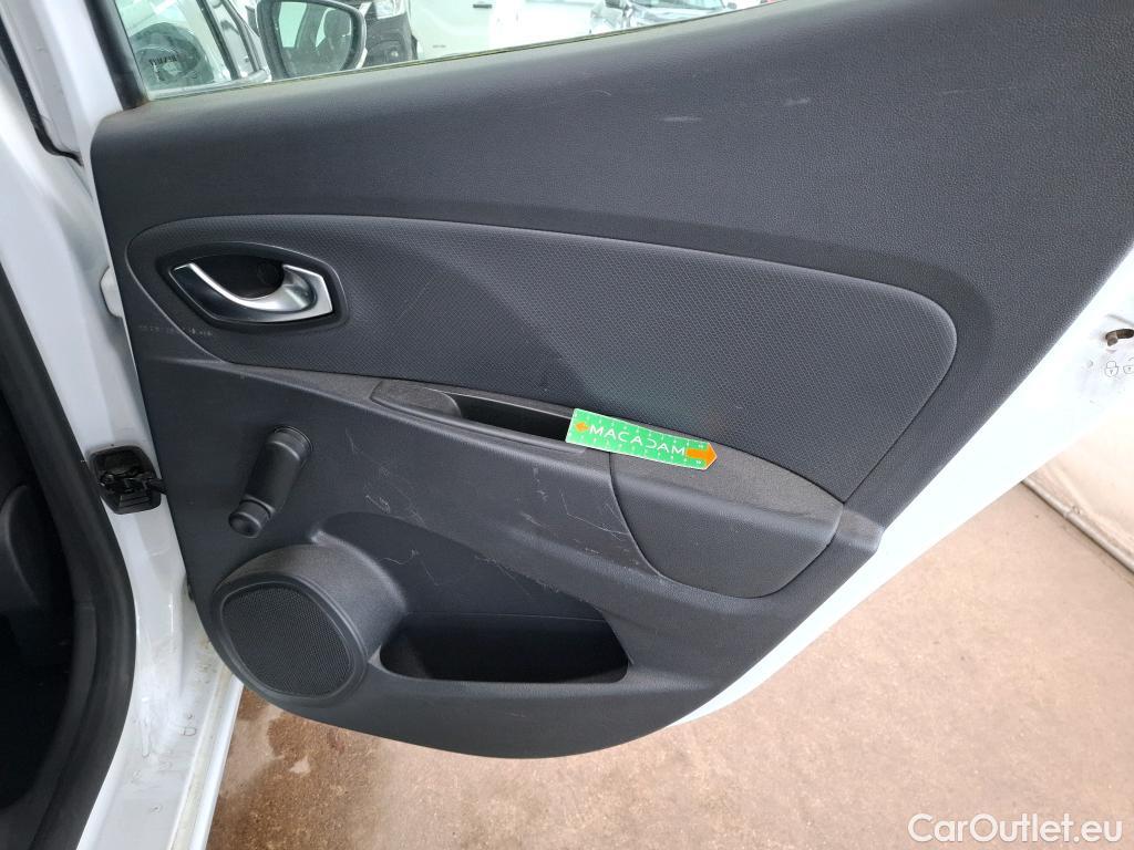  Renault  Clio  IV Air MediaNav 1.5 dCi 75CV BVM5 E6 #32