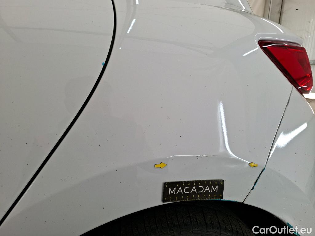  Renault  Clio  IV Air MediaNav 1.5 dCi 75CV BVM5 E6 #3