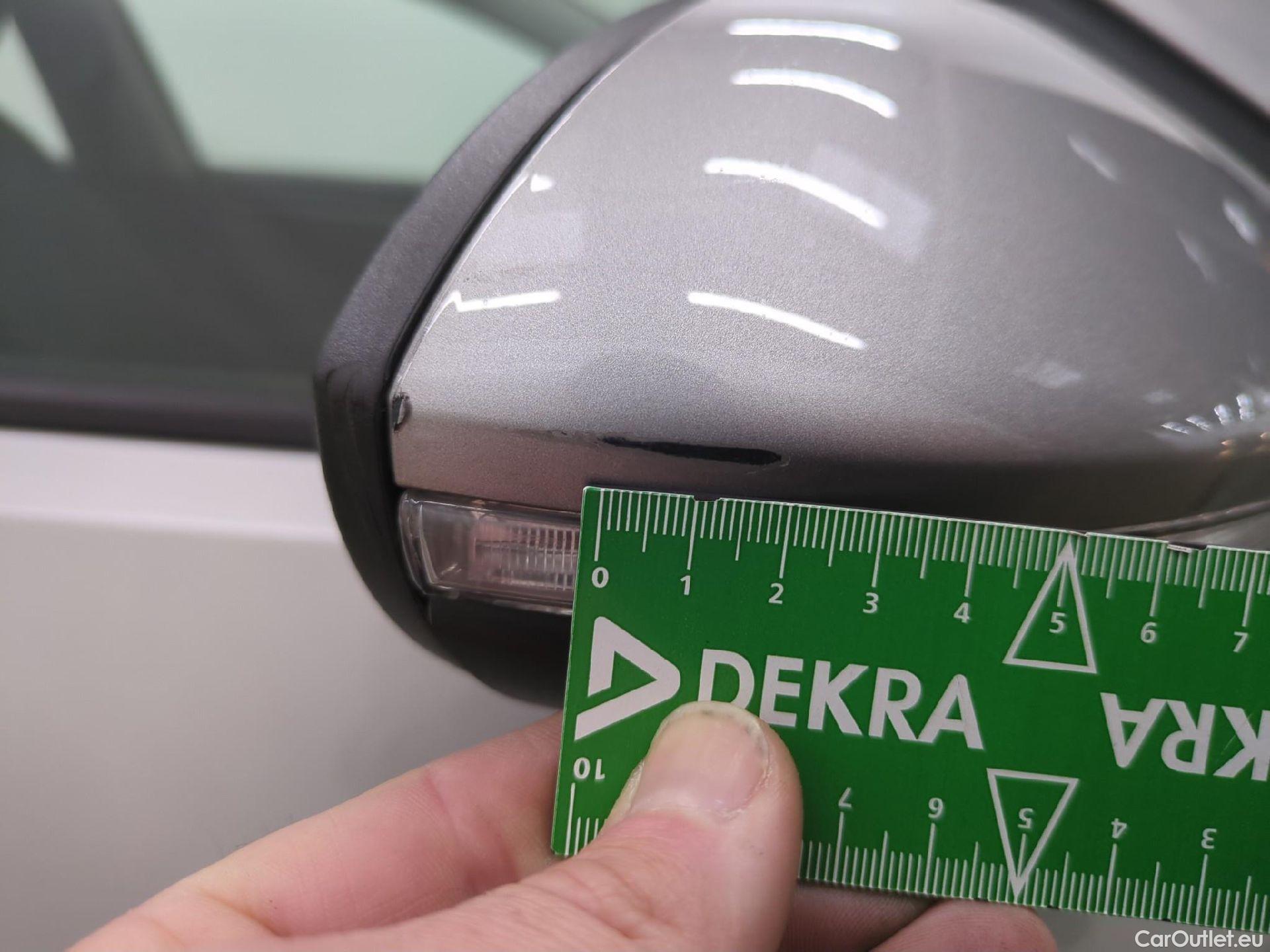  Volkswagen  Golf  VOLKSWAGEN 5p Berline 2.0 TDI 150 BVM6 Carat BMT #54