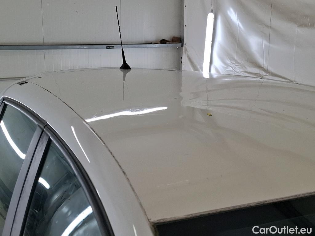  Renault  Clio RENAULT  Société VU 5p Berline Air Medianav dCi 90 - 18 #12