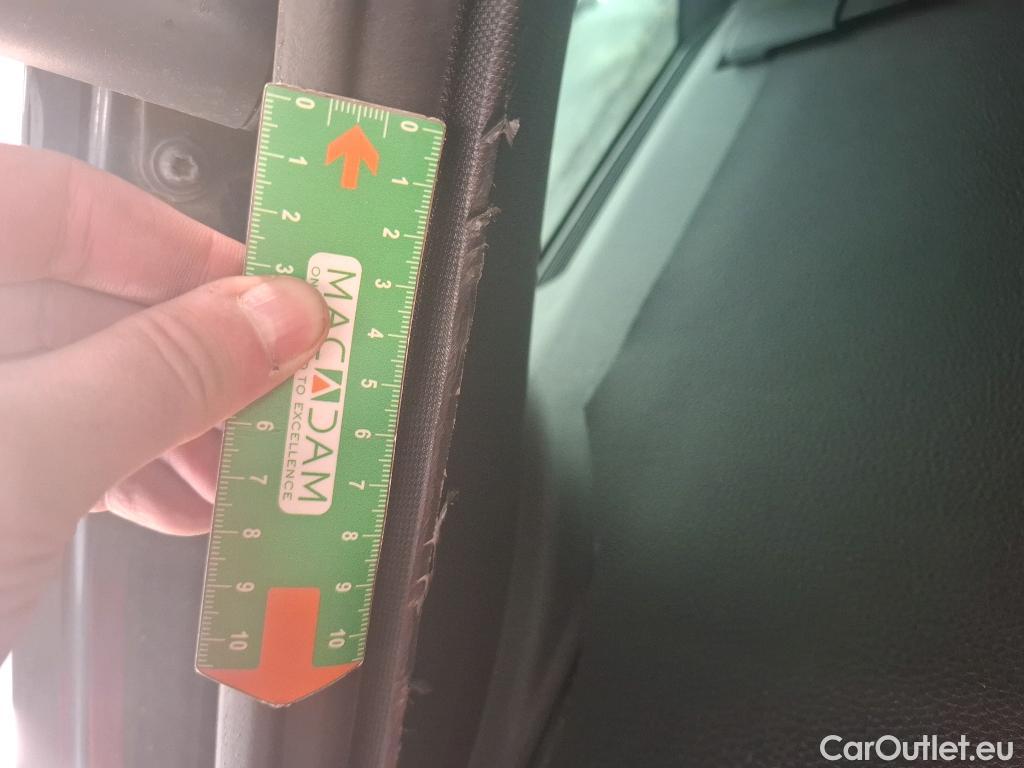  Volkswagen  Passat VOLKSWAGEN  SW / 2019 / 5P / Break 2.0 TDI 150 SCR DSG7 SW ELEGANCE #12