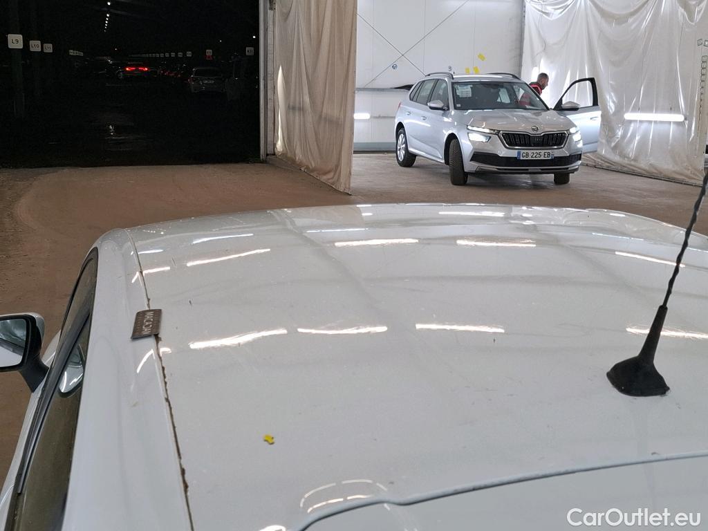  Renault  Clio RENAULT  Société VU 5p Berline Air Medianav dCi 90 - 18 #13