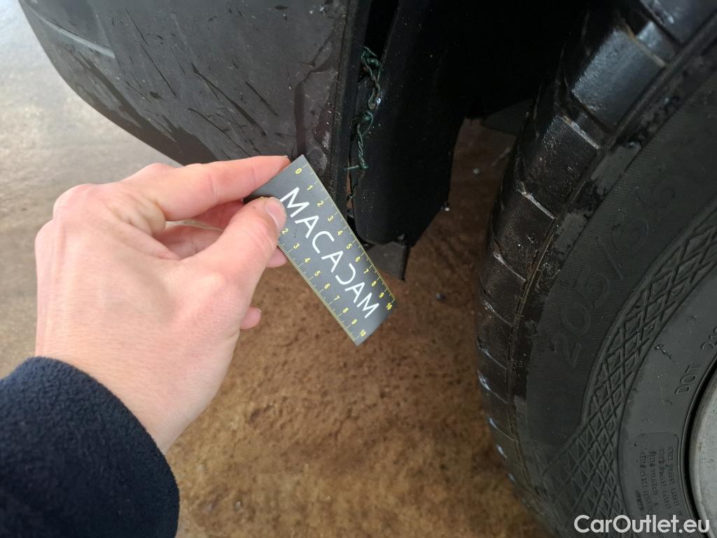  Renault  Trafic  Fourgon L2H1 3T Grand Confort 2.0 dCi 130CV BVM6 E6d #71