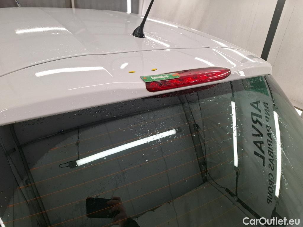  Peugeot  208  Affaire Premium 1.6 HDi 75CV BVM5 E6 #55