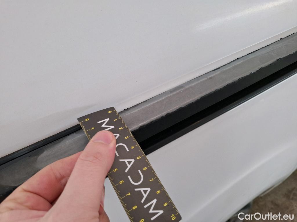  Peugeot  Partner PEUGEOT  VU 4p Fourgonnette 1.6 BLUEHDI 100 S&S LONG PREMIUM #40