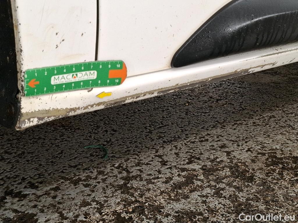  Peugeot  Expert  Fourgon Asphalt L2 2.0 HDi 120CV BVM6 E6dT #10