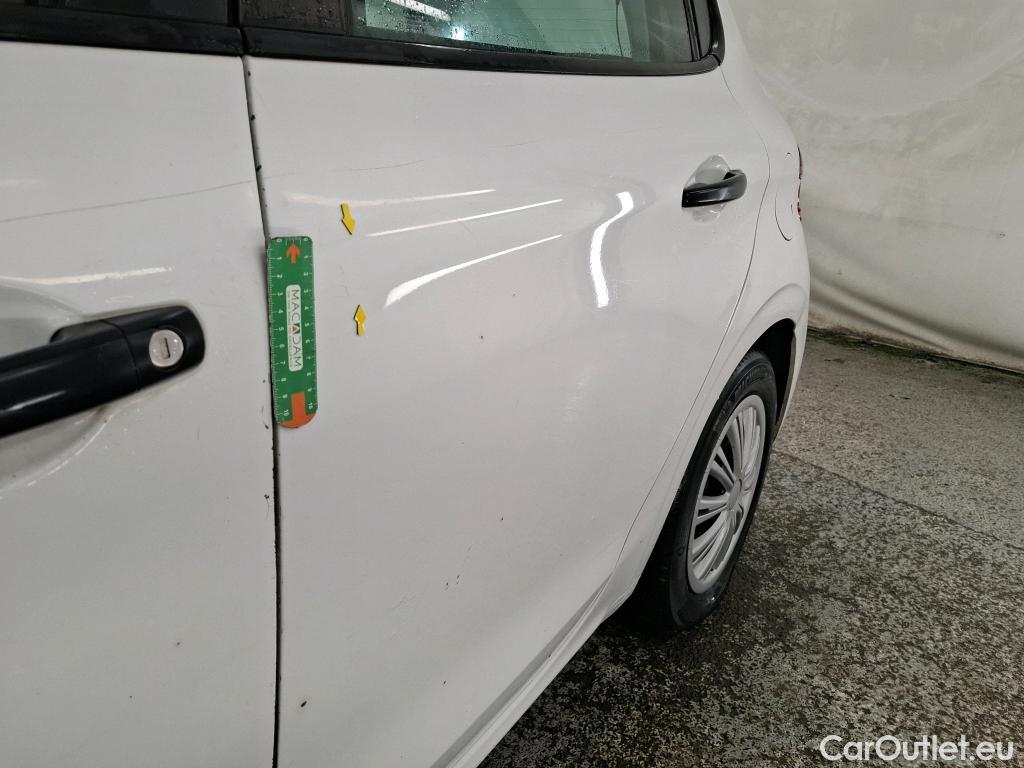  Peugeot  208  Affaire Premium 1.6 HDi 75CV BVM5 E6 #33