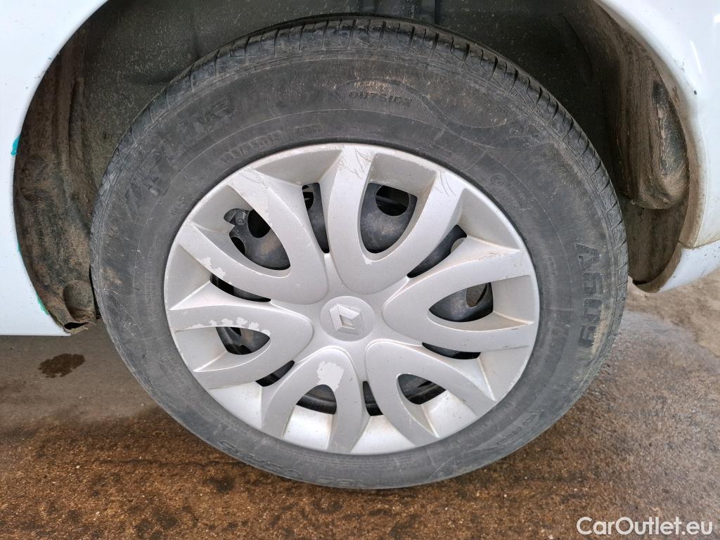  Renault  Clio  IV Air MediaNav 1.5 dCi 75CV BVM5 E6 #46