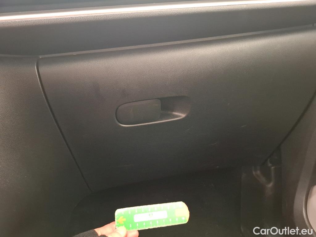  Citroen  C3  Société Feel Business R 1.2 PureTech 80CV BVM5 E6d #6