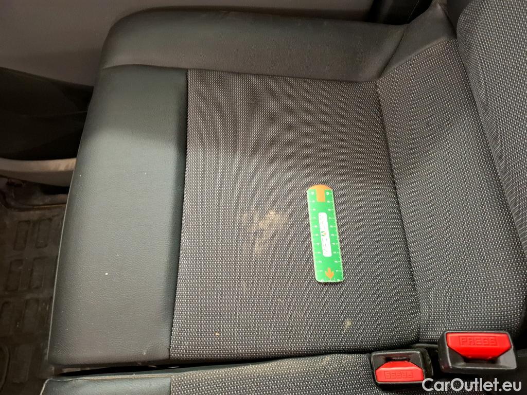  Peugeot  Expert  Fourgon Asphalt L2 2.0 HDi 120CV BVM6 E6dT #18