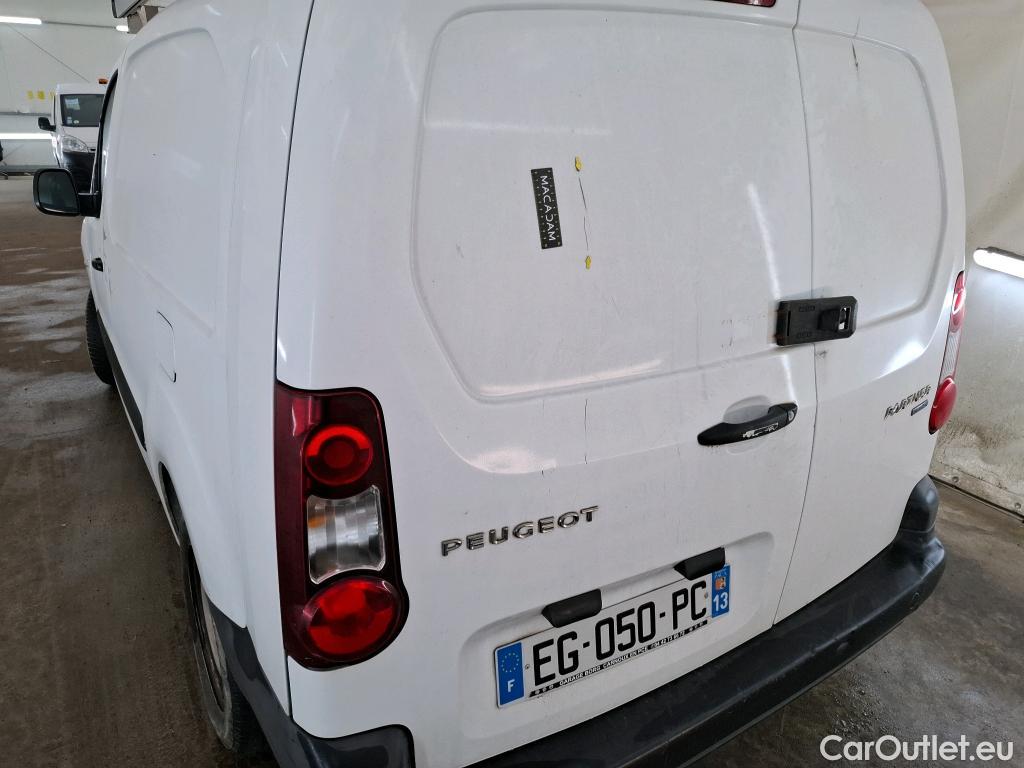  Peugeot  Partner PEUGEOT  VU 4p Fourgonnette 1.6 BLUEHDI 100 S&S LONG PREMIUM #18