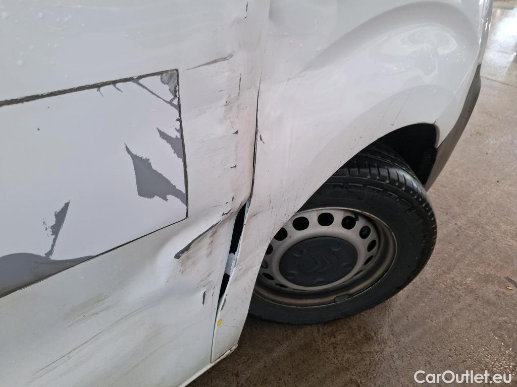  Citroen  Jumpy  Fourgon Club M 2.0 BlueHDi 120CV BVM6 E6d #23