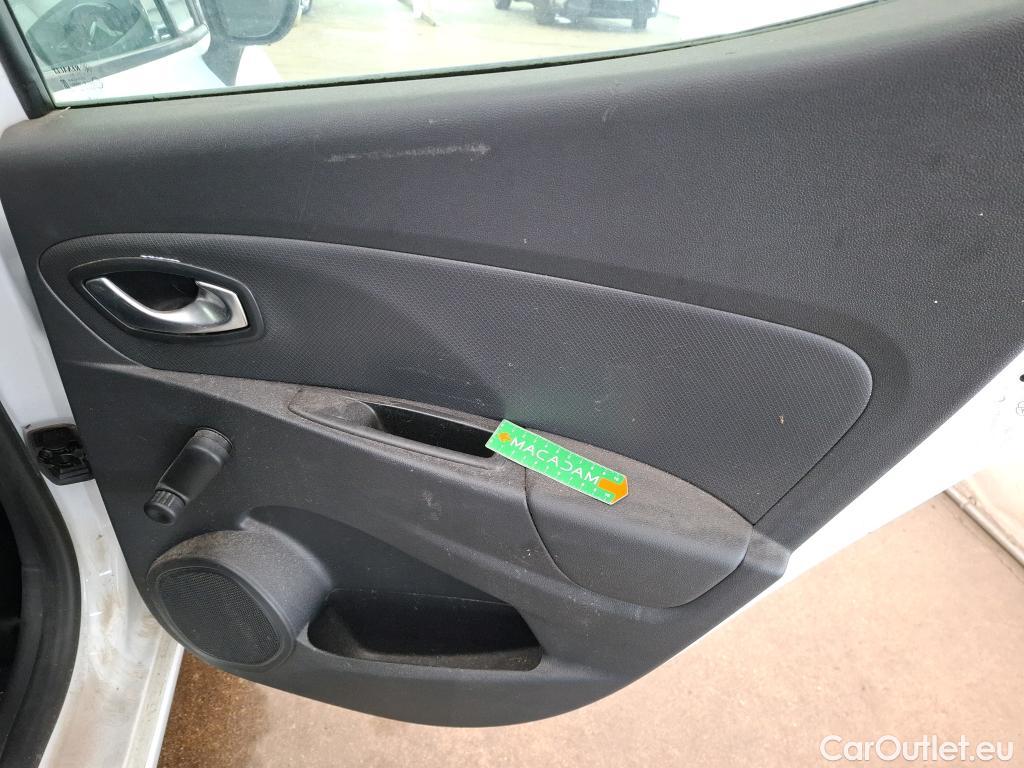  Renault  Clio  IV Air MediaNav 1.5 dCi 75CV BVM5 E6 #52