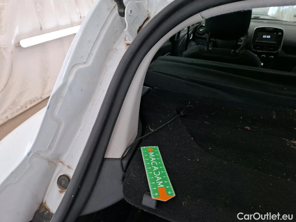  Renault  Clio  IV Air MediaNav 1.5 dCi 75CV BVM5 E6 #54