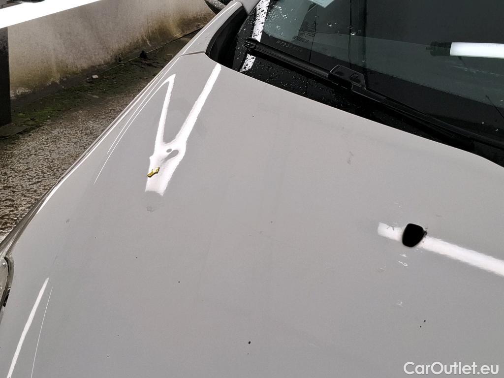  Peugeot  208  Affaire Premium 1.6 HDi 75CV BVM5 E6 #9