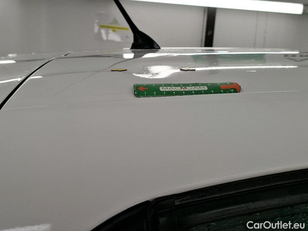  Peugeot  208  Affaire Premium 1.6 HDi 75CV BVM5 E6 #14