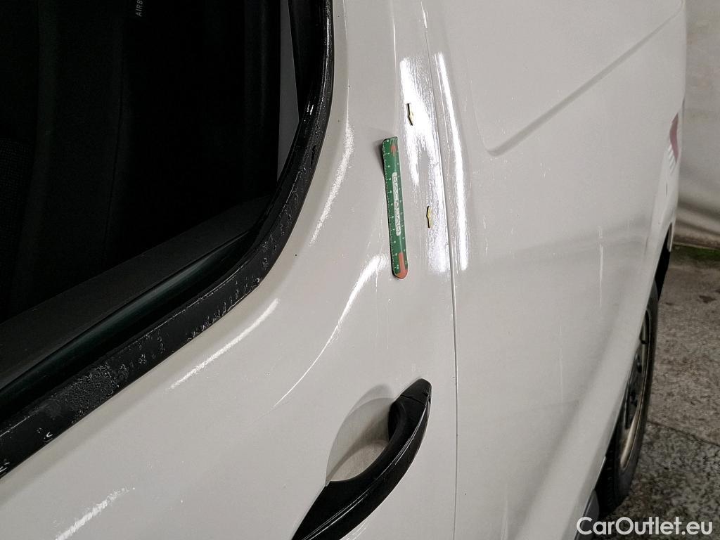  Peugeot  Expert  Fourgon Asphalt L2 2.0 HDi 120CV BVM6 E6dT #16