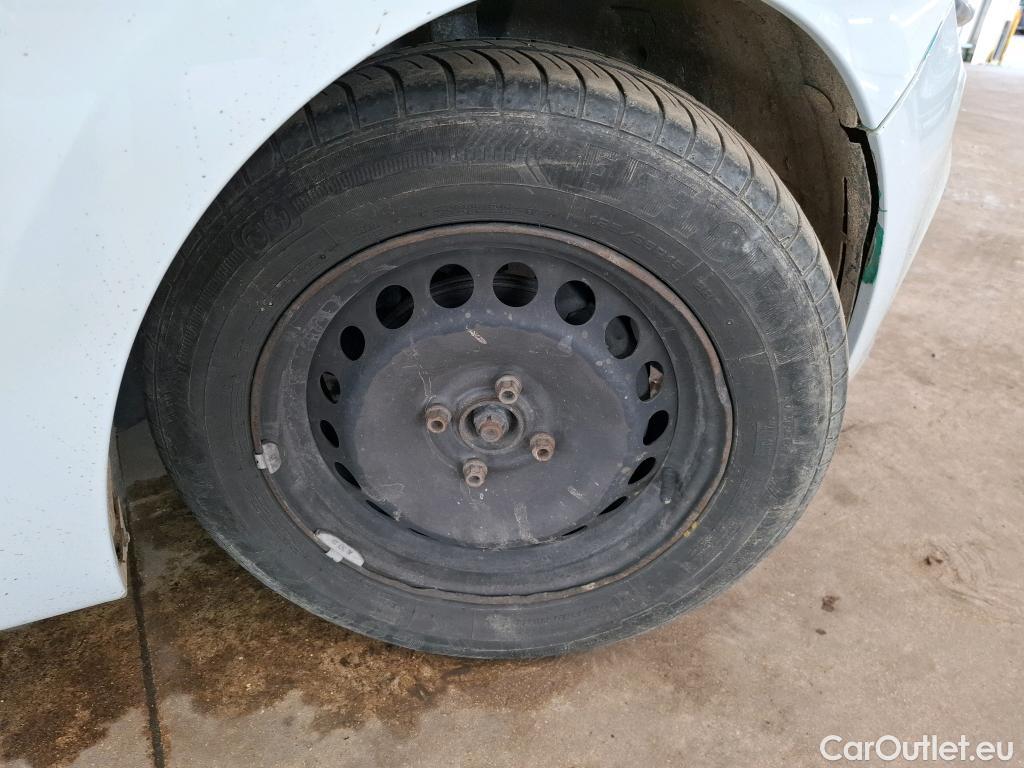  Renault  Clio  IV Air MediaNav 1.5 dCi 75CV BVM5 E6 #59