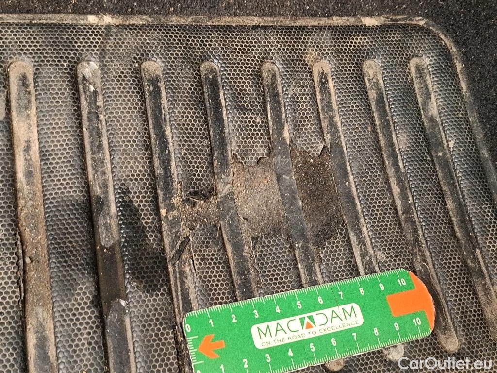  Citroen  C3  Société Feel Business R 1.2 PureTech 80CV BVM5 E6d #10