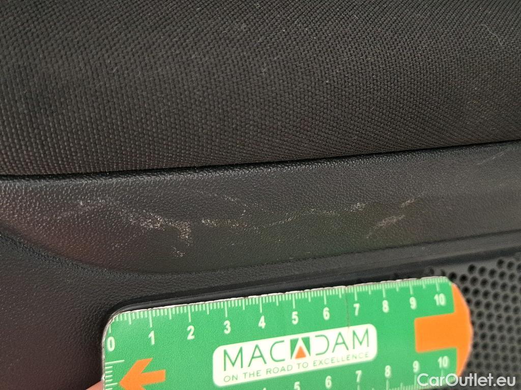  Peugeot  208  Affaire Premium 1.6 HDi 75CV BVM5 E6 #66