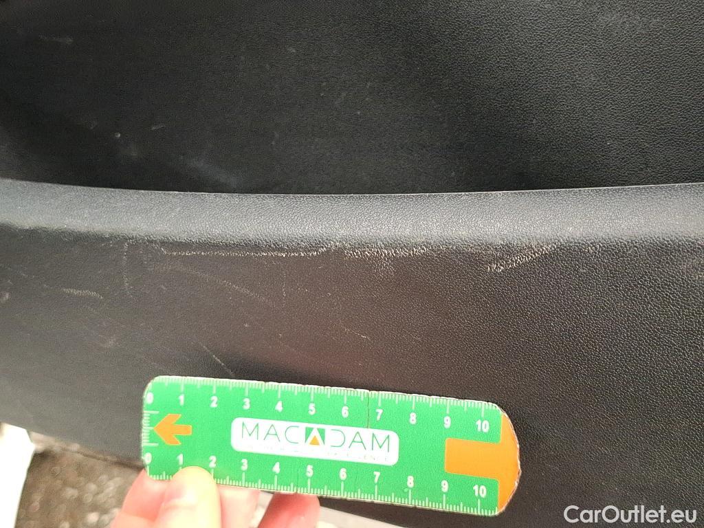  Peugeot  208  Affaire Premium 1.6 HDi 75CV BVM5 E6 #62