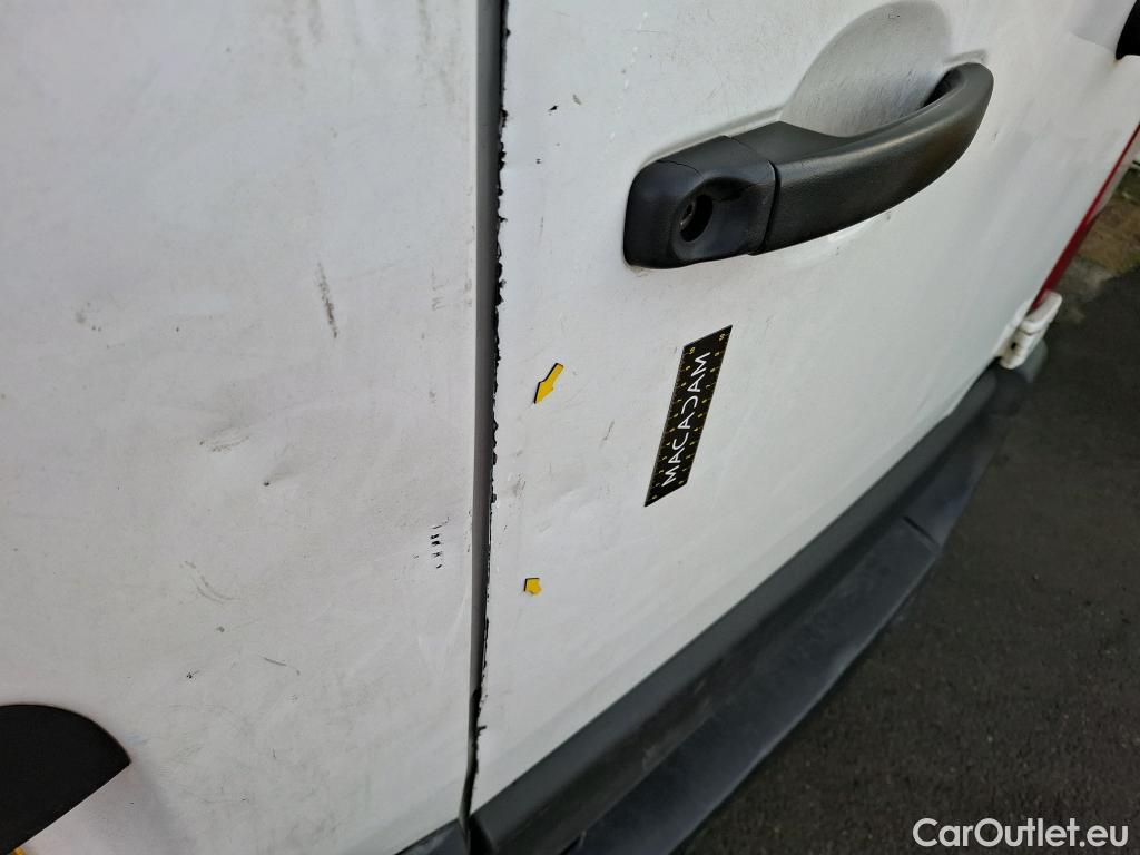  Opel  Movano  B Fourgon/Combi Fourgon Moyen L2H2 3 5t turbo 135CV BVM6 E6dT #34