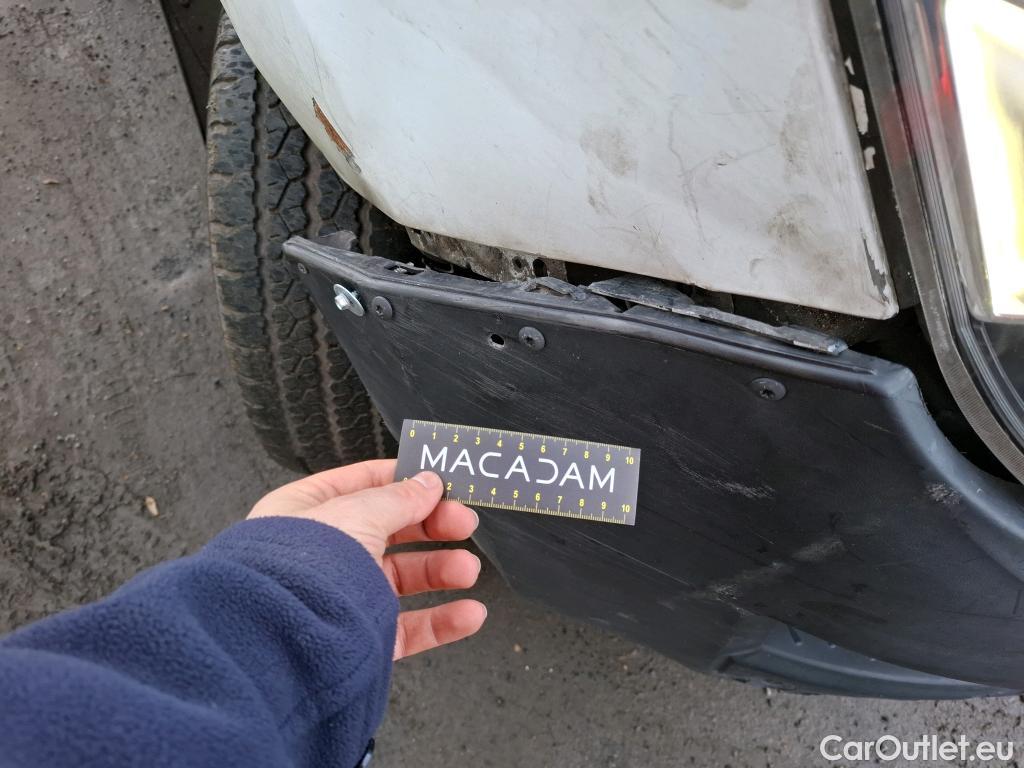  Opel  Movano  B Fourgon/Combi Fourgon Moyen L2H2 3 5t turbo 135CV BVM6 E6dT #47