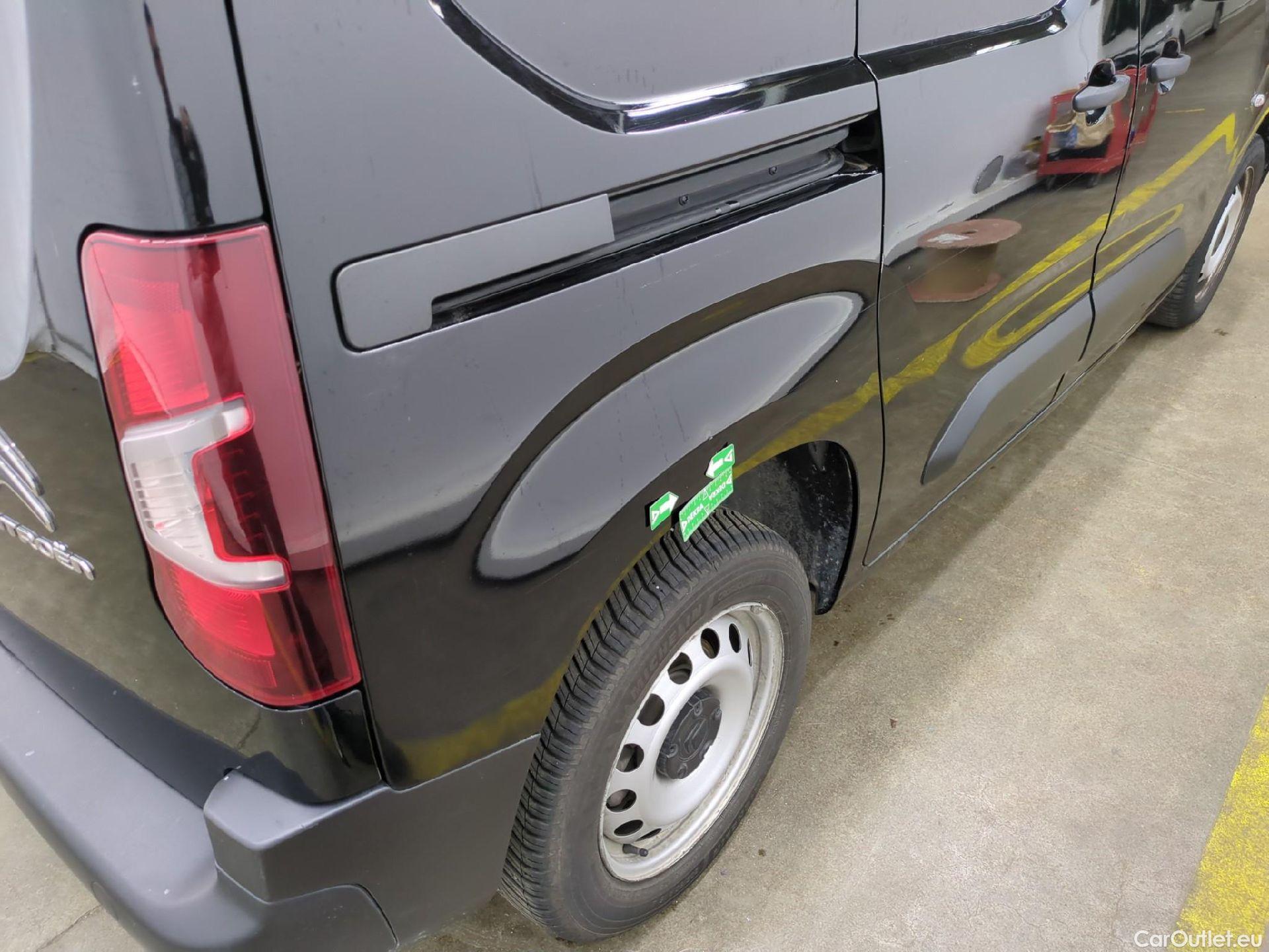  Citroen  Berlingo  Fourgon Club M 1000 1.5 BlueHDi 130CV BVA8 E6dT #21