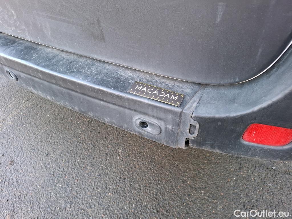  Opel  Movano  B Fourgon/Combi Fourgon Moyen L2H2 3 5t turbo 135CV BVM6 E6dT #114