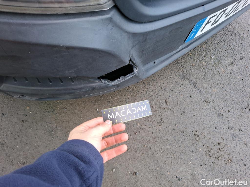  Opel  Movano  B Fourgon/Combi Fourgon Moyen L2H2 3 5t turbo 135CV BVM6 E6dT #130