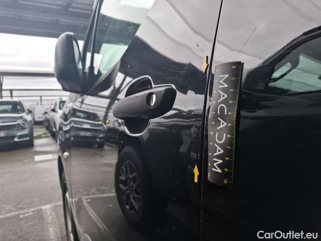  Citroen  Berlingo  Fourgon Club M 1000 1.5 BlueHDi 130CV BVA8 E6dT #31