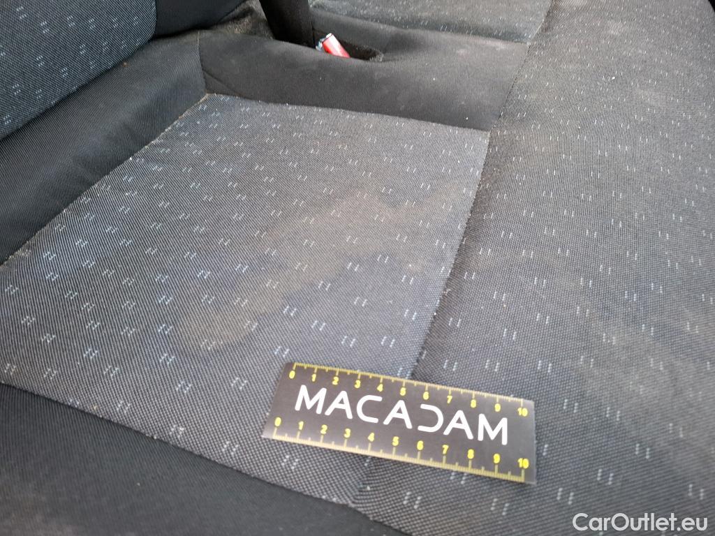  Opel  Movano  B Fourgon/Combi Fourgon Moyen L2H2 3 5t turbo 135CV BVM6 E6dT #142