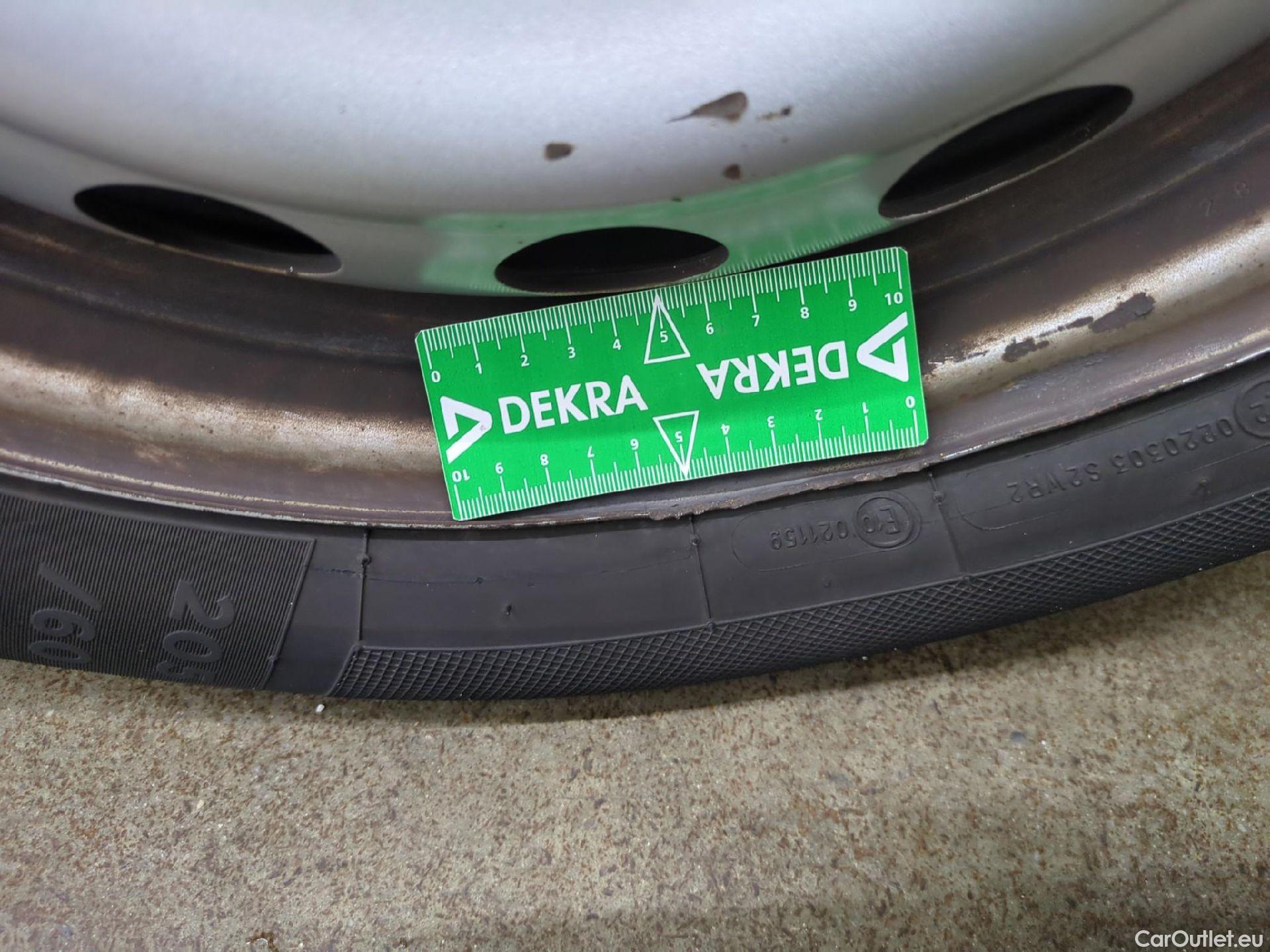  Citroen  Berlingo  Fourgon Club M 1000 1.5 BlueHDi 130CV BVA8 E6dT #17