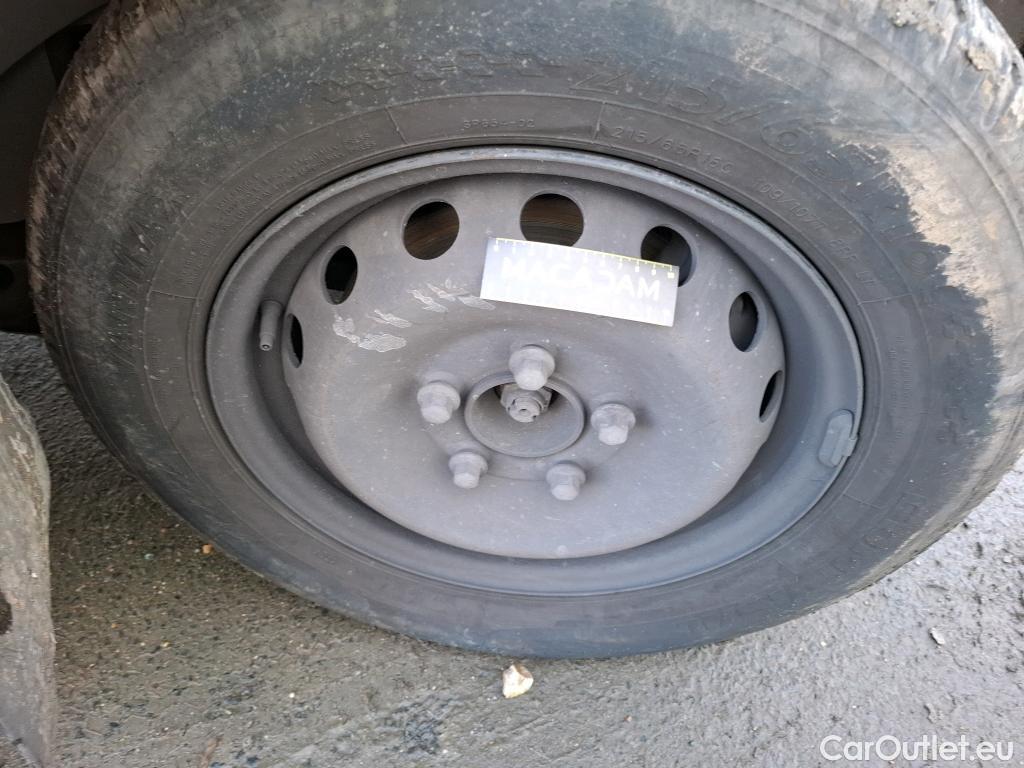  Opel  Movano  B Fourgon/Combi Fourgon Moyen L2H2 3 5t turbo 135CV BVM6 E6dT #140