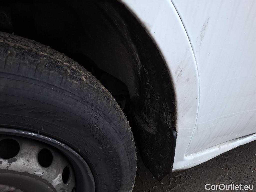  Opel  Movano  B Fourgon/Combi Fourgon Moyen L2H2 3 5t turbo 135CV BVM6 E6dT #148