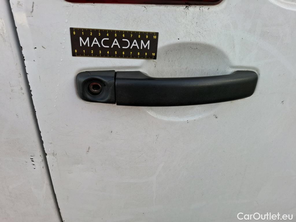  Opel  Movano  B Fourgon/Combi Fourgon Moyen L2H2 3 5t turbo 135CV BVM6 E6dT #85