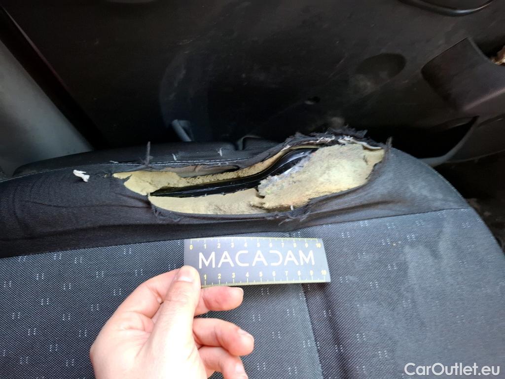  Opel  Movano  B Fourgon/Combi Fourgon Moyen L2H2 3 5t turbo 135CV BVM6 E6dT #28