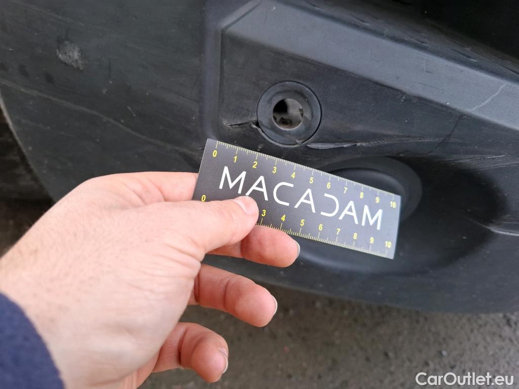  Opel  Movano  B Fourgon/Combi Fourgon Moyen L2H2 3 5t turbo 135CV BVM6 E6dT #84