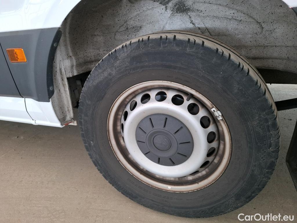  Volkswagen  Crafter  Fourgon Fourgon 30 mittlerer Radstand mit Hochdach FWD 2.0 #41