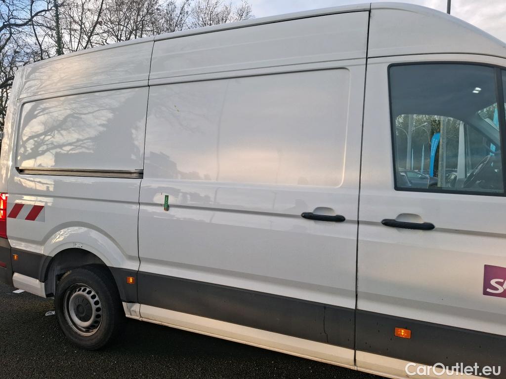  Volkswagen  Crafter  Fourgon Fourgon 35 mittlerer Radstand mit Hochdach FWD 2.0 140CV BVM6 #23