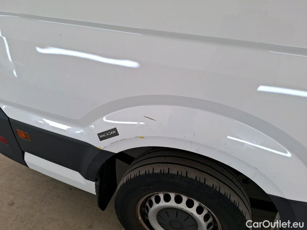  Volkswagen  Crafter  Fourgon Fourgon 30 mittlerer Radstand mit Hochdach FWD 2.0 #3