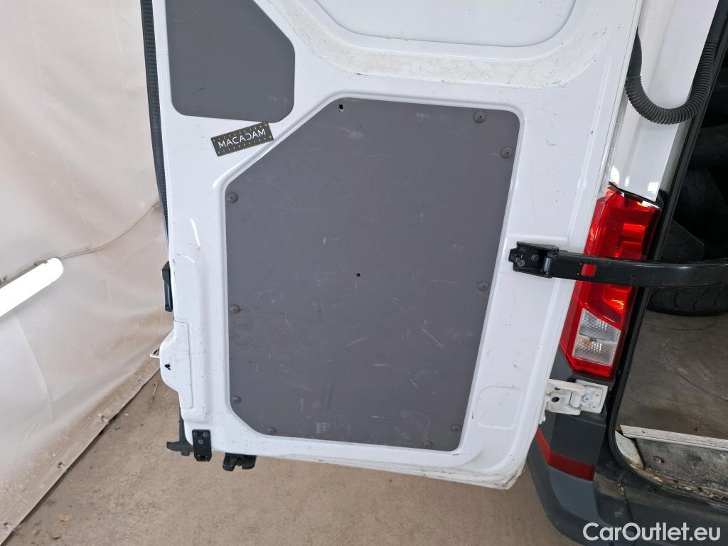  Volkswagen  Crafter  Fourgon Fourgon 30 mittlerer Radstand mit Hochdach FWD 2.0 #46