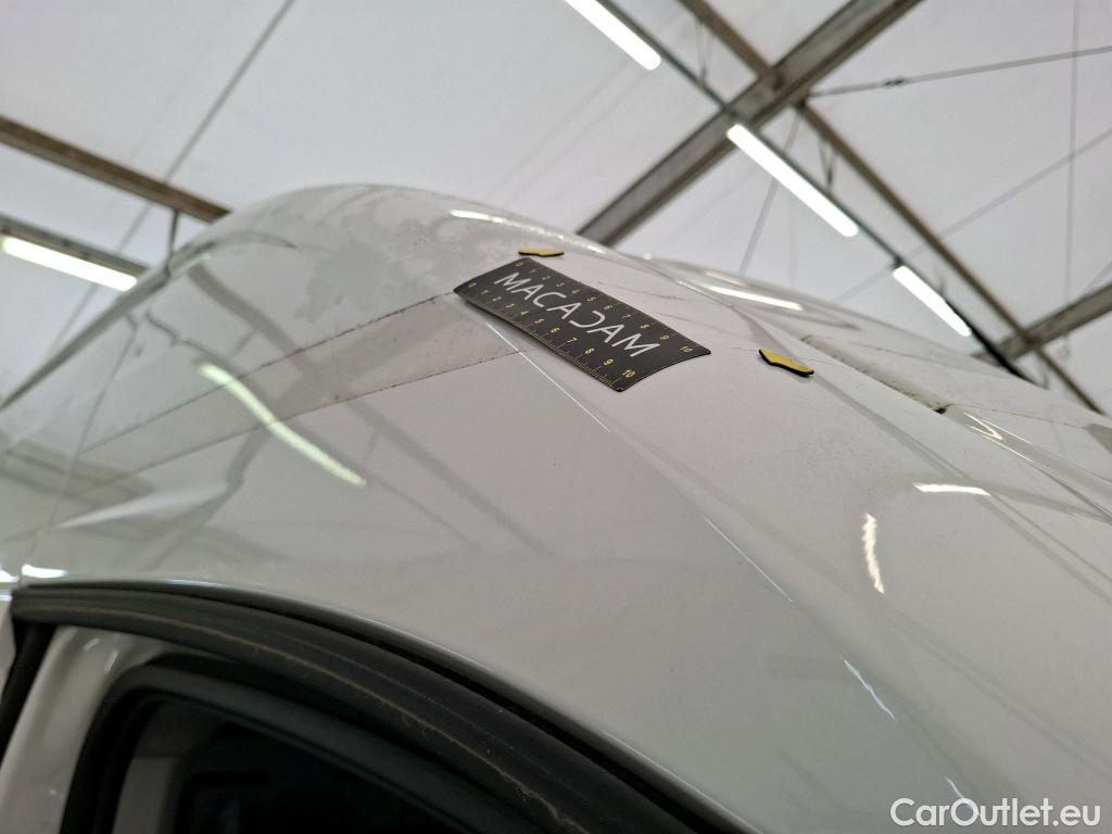  Volkswagen  Crafter  Fourgon Fourgon 30 mittlerer Radstand mit Hochdach FWD 2.0 #57