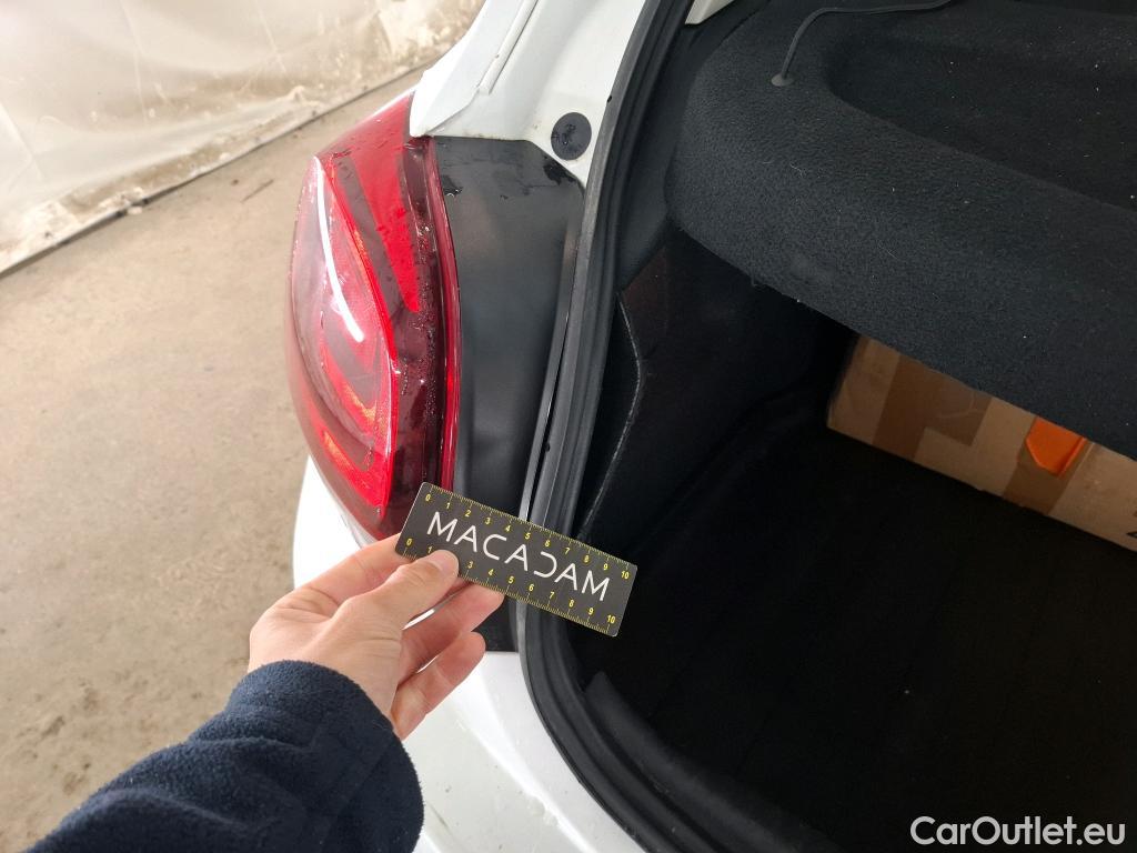  Citroen  C3  Société Feel 1.5 BlueHDI 100CV BVM6 E6d #30